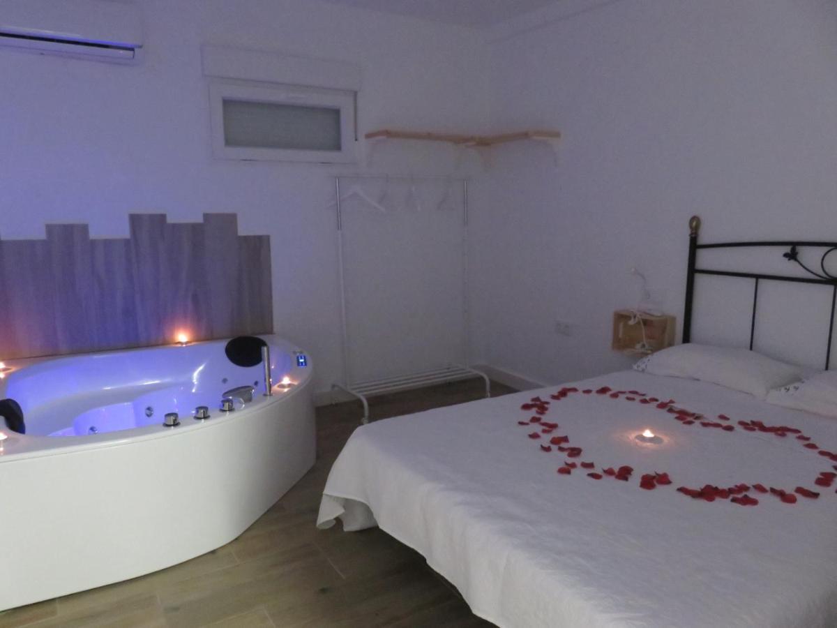 Afrodita. Magnifica Casa Con Banera De Hidromasaje